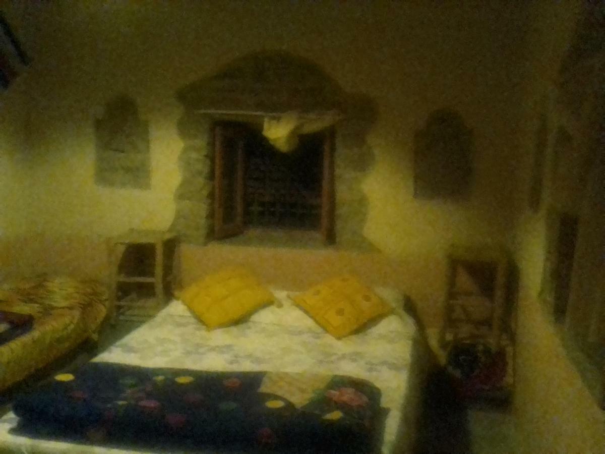 Auberge Tafouyt Tamtetoucht Kültér fotó